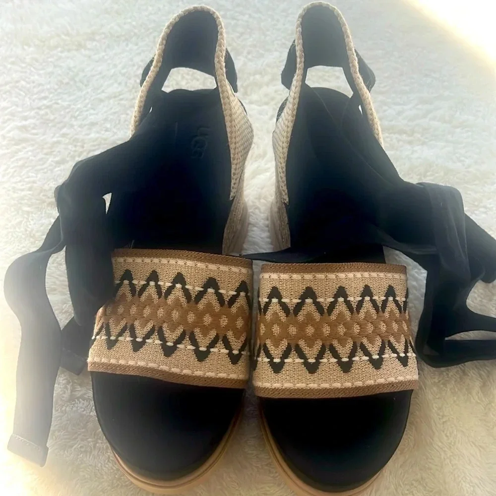 UGG Sz 9.5 Abbot Ankle Wrap Espadrille Sandals Band Tribal Embroidery NEW - Picture 10 of 16